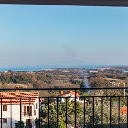 Sea View Apartment Ližnjan Kültér fotó