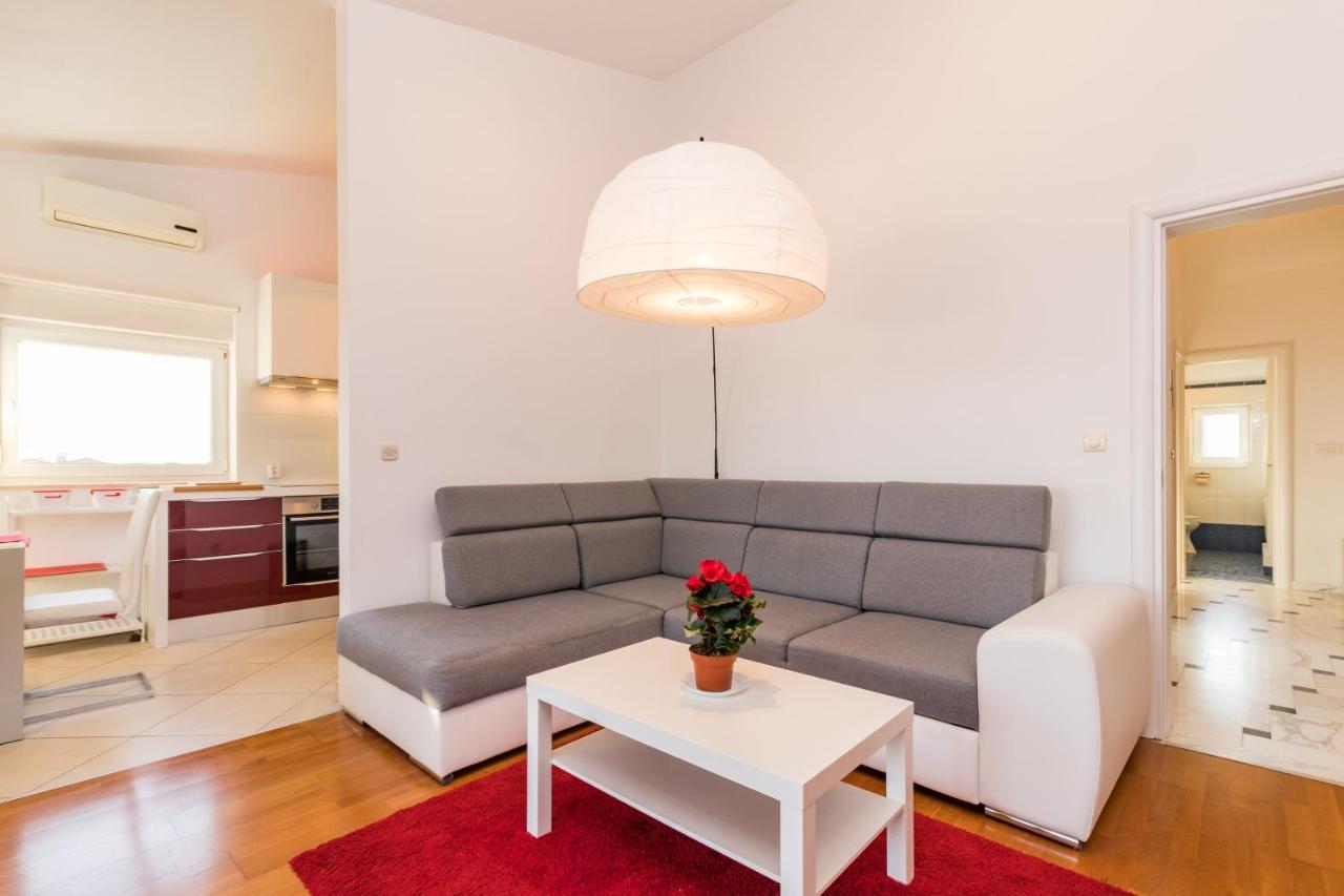 Sea View Apartment Ližnjan Kültér fotó